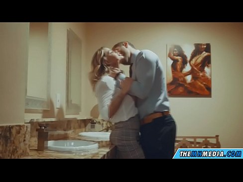 ❤️ Büyük memeli bir sarışın seni umumi tuvalette baştan çıkardığında ❤️ Porno videosu pornoda tr.xxxwow-net.ru ❌️